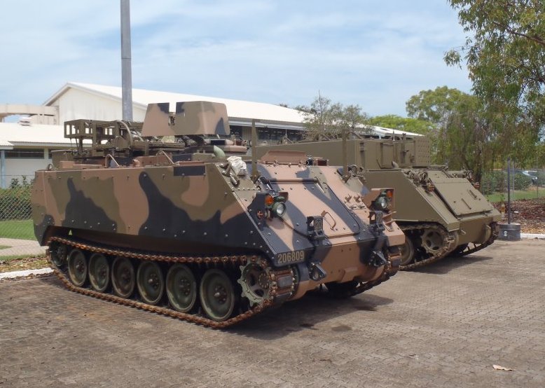 New M113AS4 and old ACV (M577A1) at 1CSR